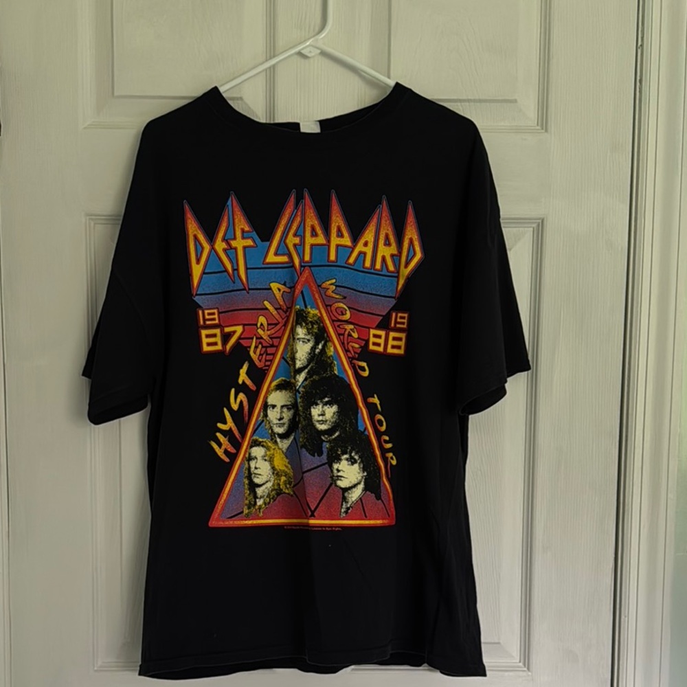 Def Leppard vintage concert t-shirt